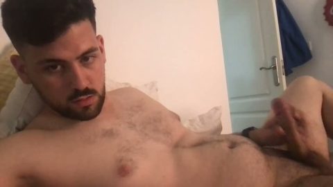 Verbal spanish dude on cam