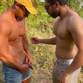Indian gay pornstar Bonghunk fucking hard